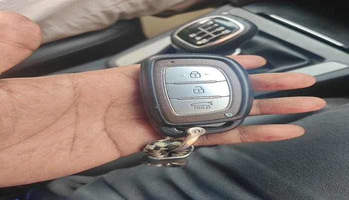 2018 Hyundai New Elantra 1.6 SX (O) MT DIESEL, Diesel, Manual, 93,346 km, interior