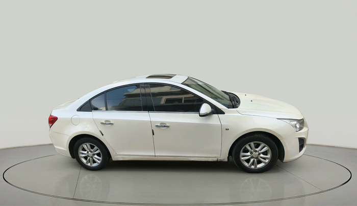 2015 Chevrolet Cruze LTZ, Diesel, Manual, 81,252 km, exterior