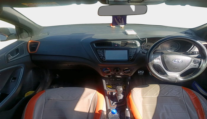 2017 Hyundai i20 Active 1.2 S, Petrol, Manual, 86,426 km, interior