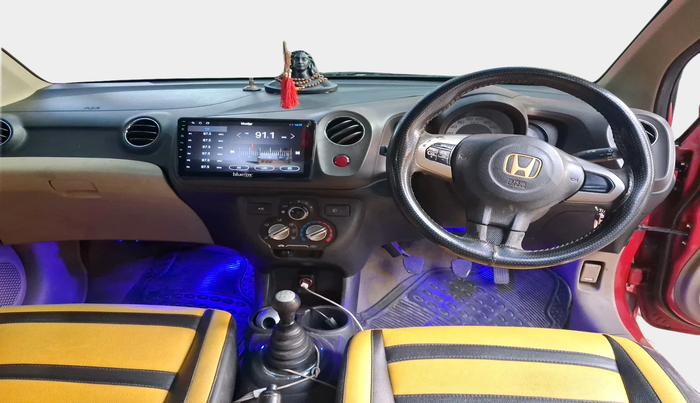 2012 Honda Brio V MT, Petrol, Manual, 86,039 km, interior