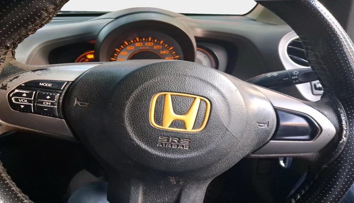 2012 Honda Brio V MT, Petrol, Manual, 86,039 km, interior