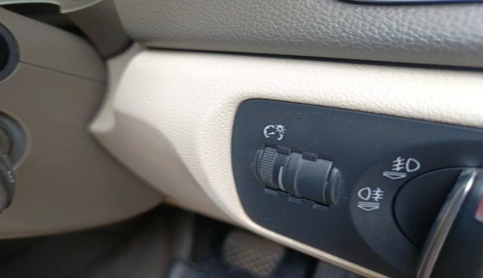 2013 Audi Q3 2.0 TDI QUATTRO, Diesel, Automatic, 1,17,736 km, interior