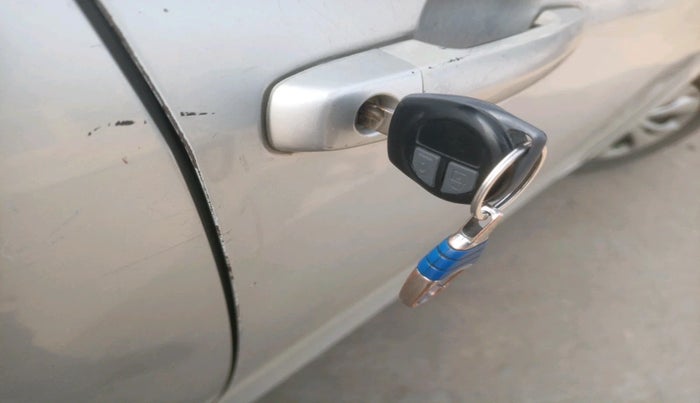 2012 Maruti Swift VDI, Diesel, Manual, 1,72,845 km, interior