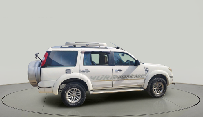 2011 Ford Endeavour 2.5L 4X2 MT, Diesel, Manual, 1,01,224 km, exterior