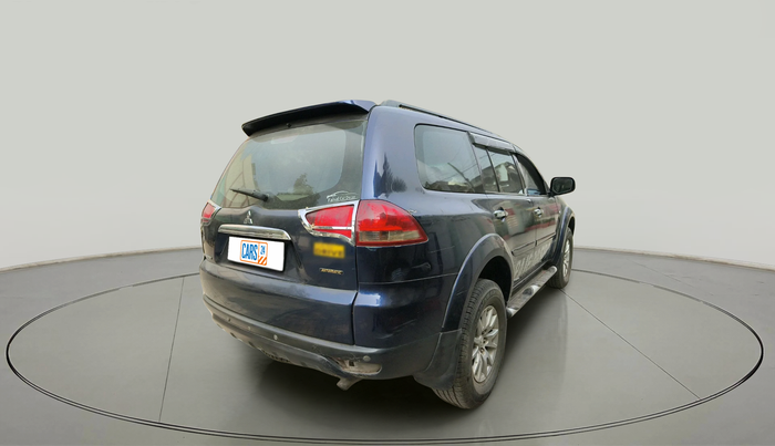 2015 Mitsubishi Pajero Sport 2.5 AT 4X2, Diesel, Automatic, 64,275 km, exterior