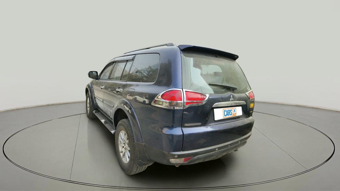 2015 Mitsubishi Pajero Sport 2.5 AT 4X2, Diesel, Automatic, 64,275 km, exterior