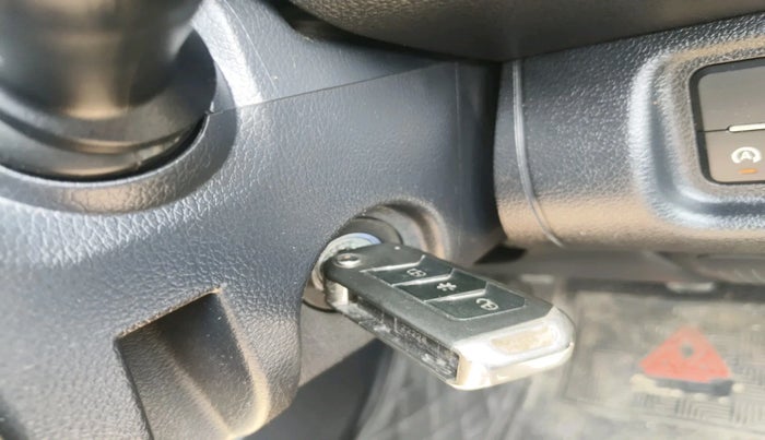 2022 Mahindra Thar LX HT PETROL 4WD MT, Petrol, Manual, 48,213 km, interior