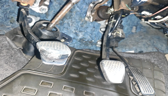 2015 Honda Amaze 1.2L I-VTEC E, Petrol, Manual, 1,99,432 km, interior