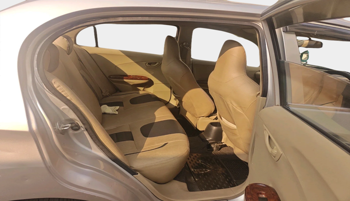 2015 Honda Amaze 1.2L I-VTEC E, Petrol, Manual, 1,99,432 km, interior