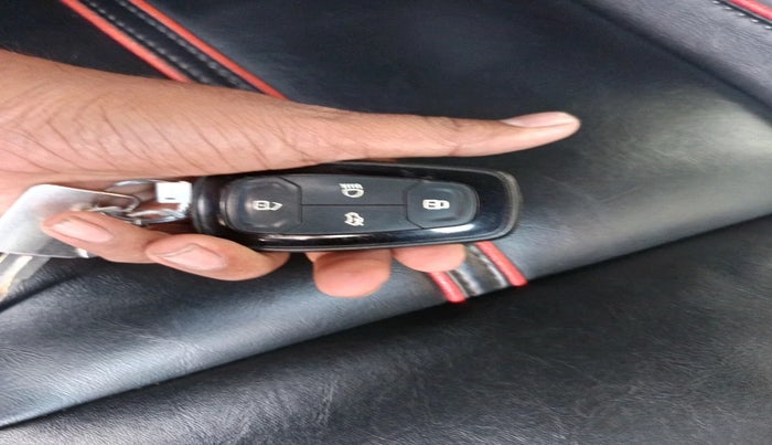 2020 Tata ALTROZ XZ PETROL, Petrol, Manual, 56,207 km, interior