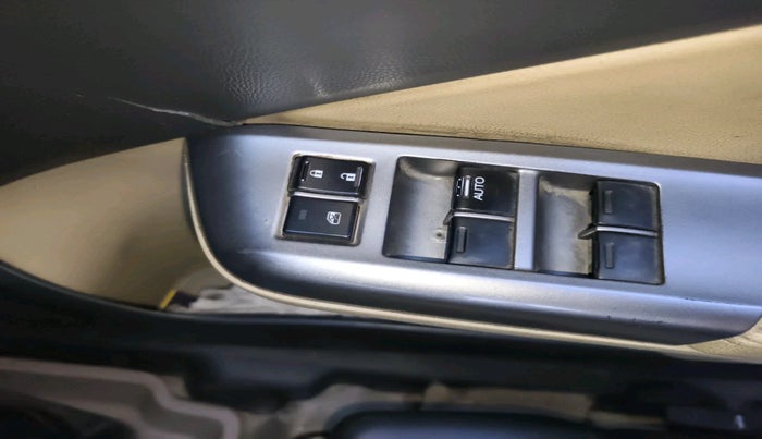 2014 Honda City 1.5L I-DTEC VX, Diesel, Manual, 1,20,397 km, interior