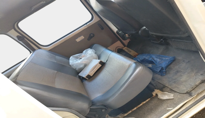 2012 Maruti Eeco 5 STR WITH A/C+HTR, Petrol, Manual, 66,913 km, interior