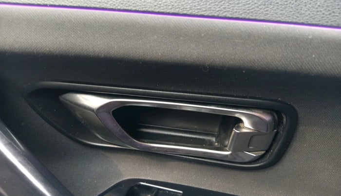 2022 Tata Harrier XT PLUS 2.0L KRYOTEC, Diesel, Manual, 70,471 km, interior