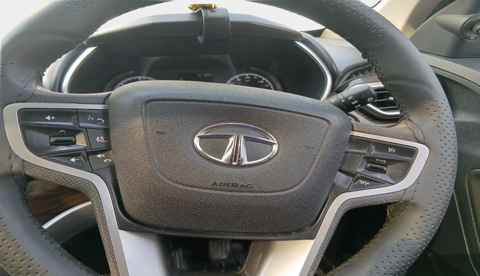 2022 Tata Harrier XT PLUS 2.0L KRYOTEC, Diesel, Manual, 70,471 km, interior