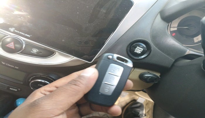 2012 Hyundai Verna FLUIDIC 1.6 CRDI SX AT, Diesel, Automatic, 1,88,719 km, interior