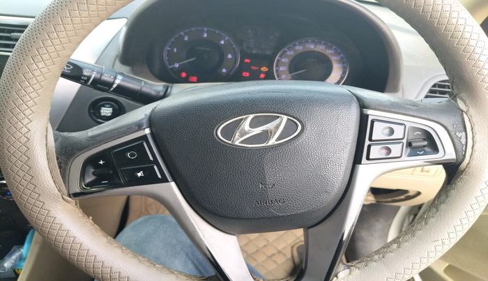 2012 Hyundai Verna FLUIDIC 1.6 CRDI SX AT, Diesel, Automatic, 1,88,719 km, interior