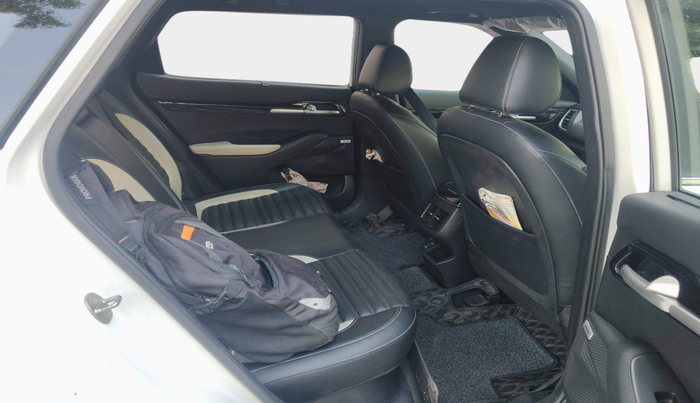 2023 KIA SELTOS GTX PLUS 1.5 DIESEL AT, Diesel, Automatic, 32,000 km, interior