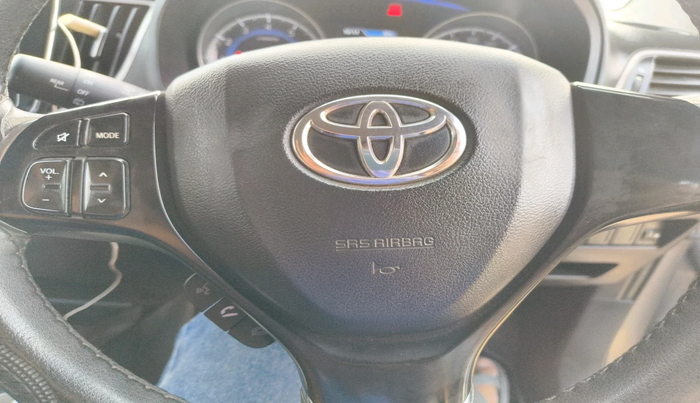 2020 Toyota Glanza G, Petrol, Manual, 1,64,200 km, interior