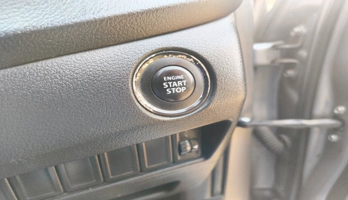 2020 Toyota Glanza G, Petrol, Manual, 1,64,200 km, interior