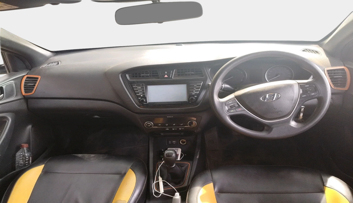 2017 Hyundai Elite i20 ASTA 1.2 DUAL TONE, Petrol, Manual, 58,406 km, interior