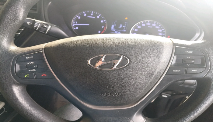 2017 Hyundai Elite i20 ASTA 1.2 DUAL TONE, Petrol, Manual, 58,406 km, interior