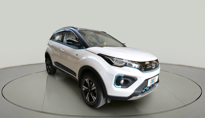 2023 Tata NEXON EV MAX XZ PLUS LUX, Electric, Automatic, 40,012 km, exterior