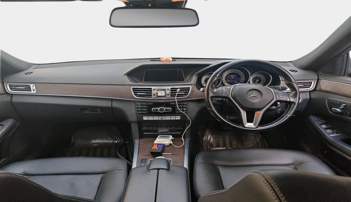 2015 Mercedes Benz E Class E 250 CDI AVANTGARDE, Diesel, Automatic, 47,605 km, interior