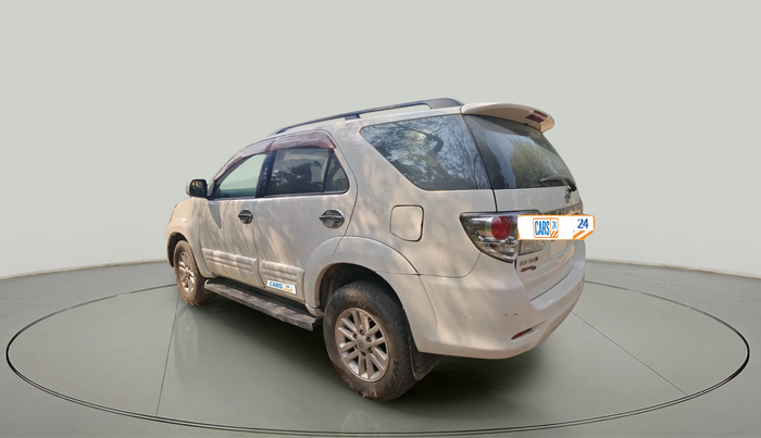 2012 Toyota Fortuner 3.0 4X4 MT, Diesel, Manual, 2,97,521 km, exterior