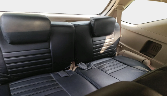 2012 Toyota Fortuner 3.0 4X4 MT, Diesel, Manual, 2,97,521 km, interior