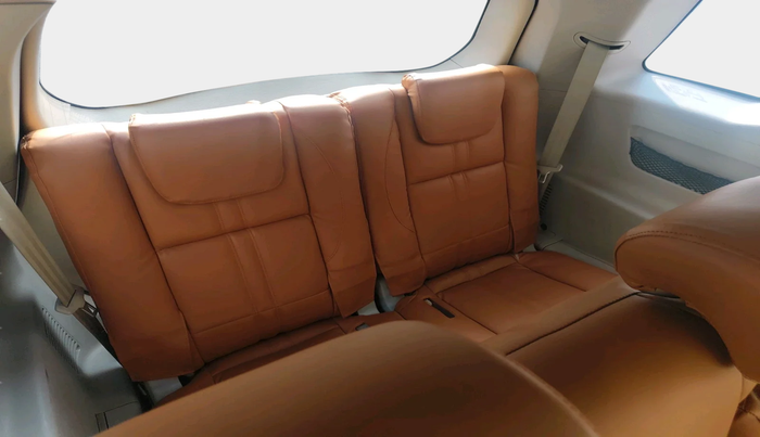 2017 Mahindra XUV500 W6, Diesel, Manual, 84,365 km, interior