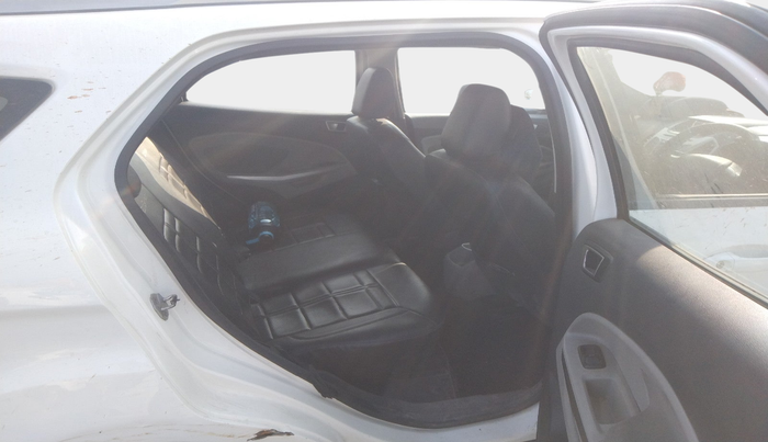 2014 Ford Ecosport TITANIUM 1.5L DIESEL, Diesel, Manual, 1,93,352 km, interior