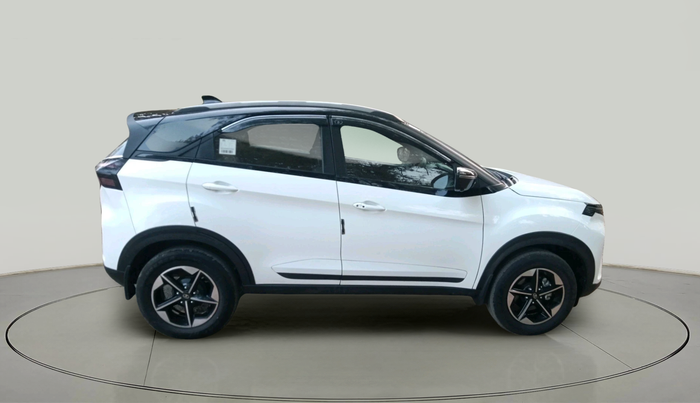 2025 Tata NEXON FEARLESS SUNROOF DCA 1.2 PETROL, Petrol, Automatic, 3,580 km, exterior