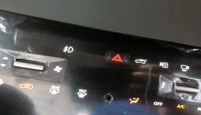 2025 Tata NEXON FEARLESS SUNROOF DCA 1.2 PETROL, Petrol, Automatic, 3,580 km, interior