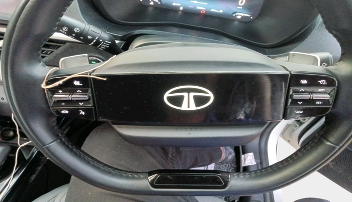 2025 Tata NEXON FEARLESS SUNROOF DCA 1.2 PETROL, Petrol, Automatic, 3,580 km, interior