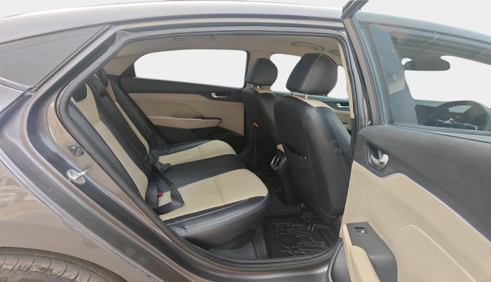 2020 Hyundai Verna S PLUS 1.5 CRDI, Diesel, Manual, 67,083 km, interior