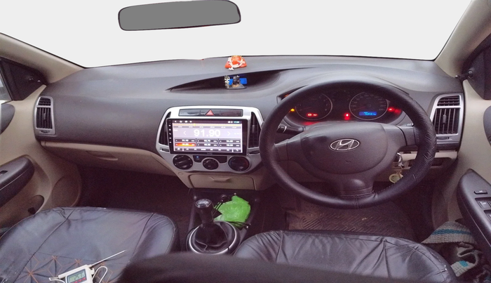 2012 Hyundai i20 MAGNA 1.2, Petrol, Manual, 53,431 km, interior