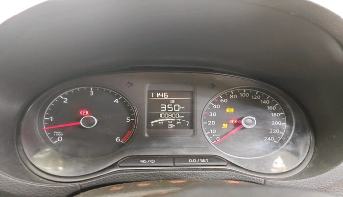 2015 Volkswagen Polo COMFORTLINE 1.5L, Diesel, Manual, 1,00,800 km, interior