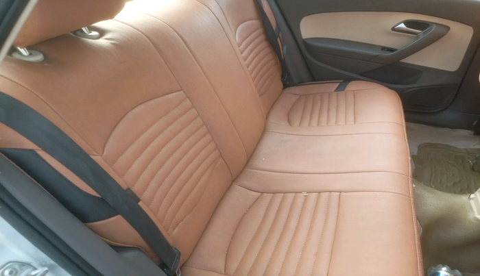 2011 Volkswagen Vento TRENDLINE DIESEL 1.6, Diesel, Manual, 1,13,803 km, interior