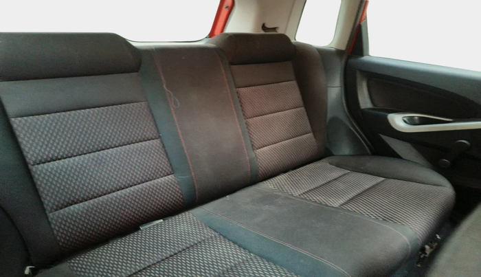 2010 Ford Figo ZXI 1.2 PETROL, Petrol, Manual, 1,01,121 km, interior