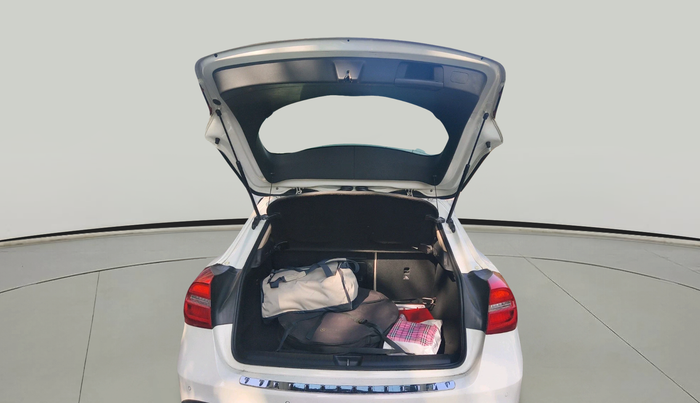 2016 Mercedes Benz GLA Class 200 CGI SPOTRS, Petrol, Automatic, 52,044 km, exterior