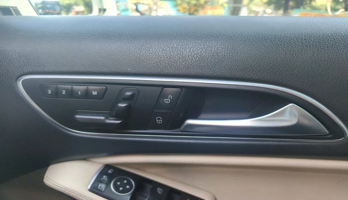 2016 Mercedes Benz GLA Class 200 CGI SPOTRS, Petrol, Automatic, 52,044 km, interior