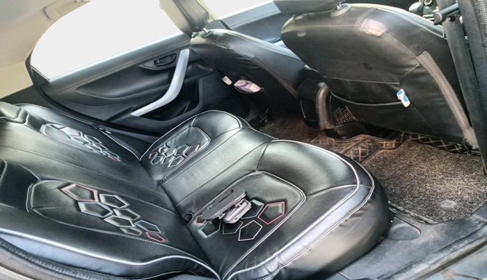 2022 Tata NEXON XM PLUS SUNROOF DIESEL, Diesel, Manual, 1,00,166 km, interior