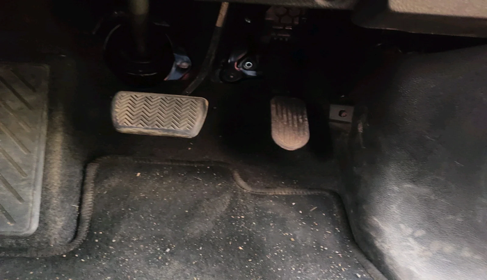 2023 Toyota HILUX HIGH 4X4 AT, Diesel, Automatic, 5,884 km, interior