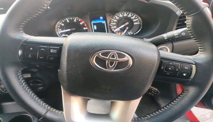 2023 Toyota HILUX HIGH 4X4 AT, Diesel, Automatic, 5,884 km, interior