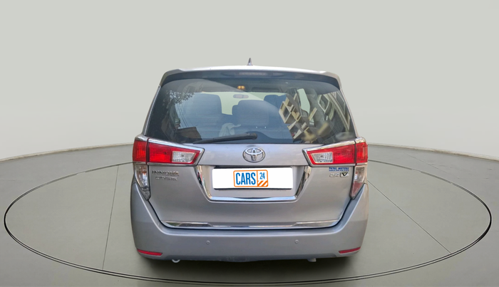 2016 Toyota Innova Crysta 2.4 VX 8 STR, Diesel, Manual, 1,80,804 km, exterior