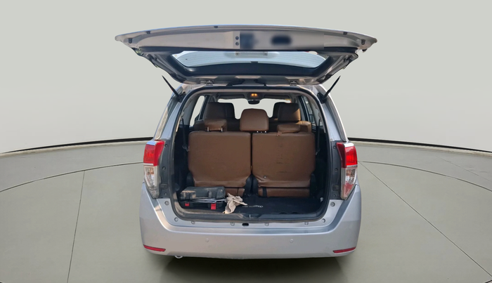 2016 Toyota Innova Crysta 2.4 VX 8 STR, Diesel, Manual, 1,80,804 km, exterior