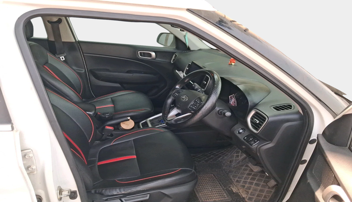 2019 Hyundai VENUE SX PLUS 1.0 TURBO DCT, Petrol, Automatic, 1,22,732 km, interior