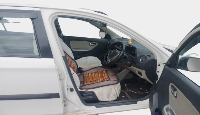 2017 Maruti Alto K10 VXI, Petrol, Manual, 44,248 km, interior