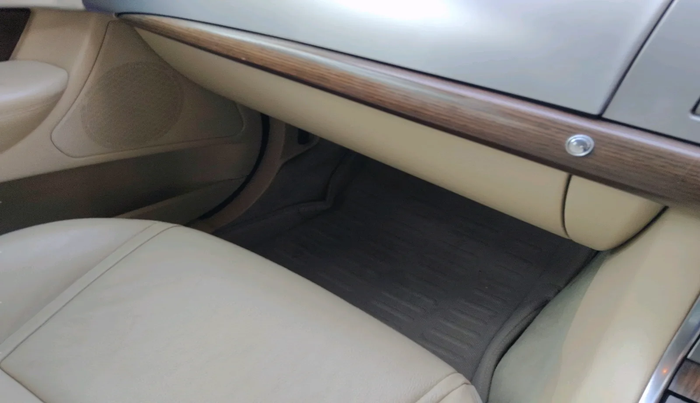 2014 Jaguar XF 2.2 DIESEL LUXURY, Diesel, Automatic, 55,451 km, interior