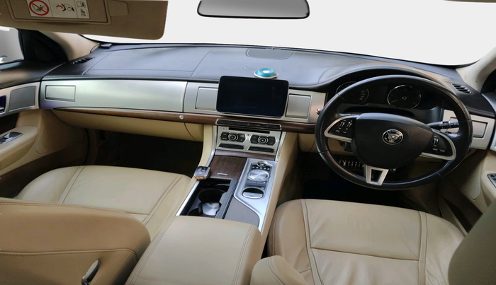 2014 Jaguar XF 2.2 DIESEL LUXURY, Diesel, Automatic, 55,451 km, interior